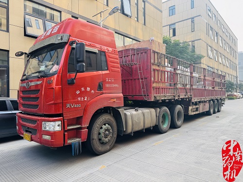 發(fā)貨現(xiàn)場丨設(shè)備發(fā)貨忙不停，保質(zhì)保量全力交付